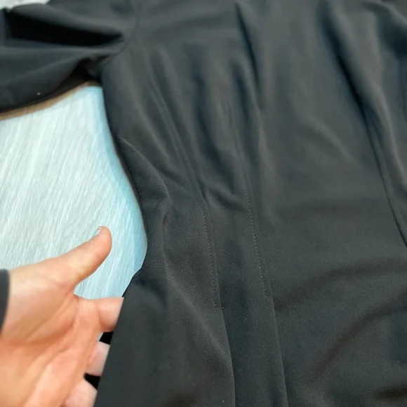 Maggy London Classic Black Midi Dress - Picture 12 of 13